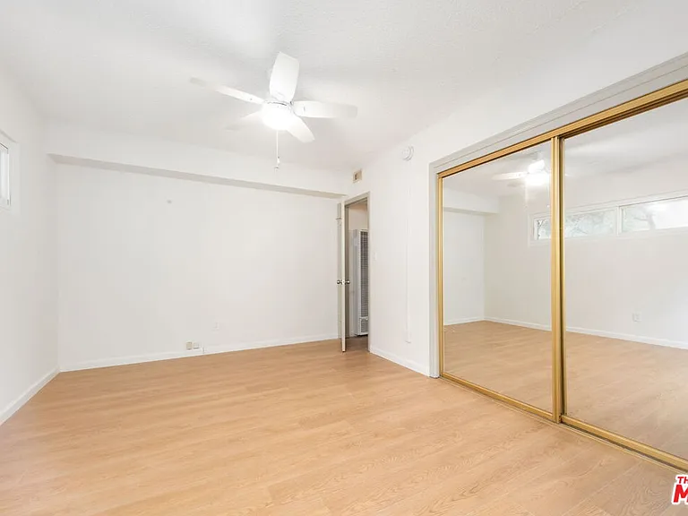 8335 W Manchester Ave #B — Photo 21