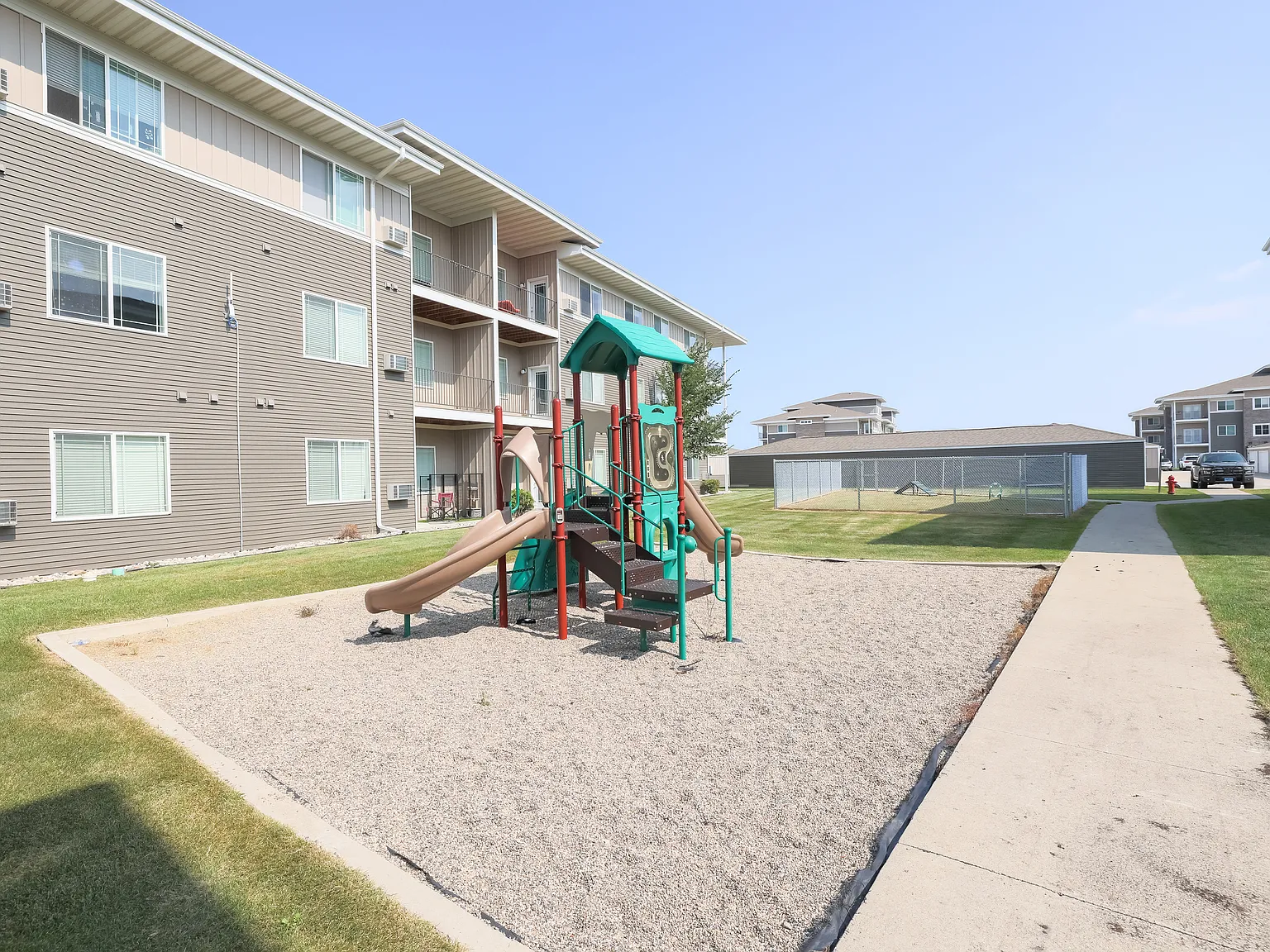Timber Creek Apartments — Photo 3