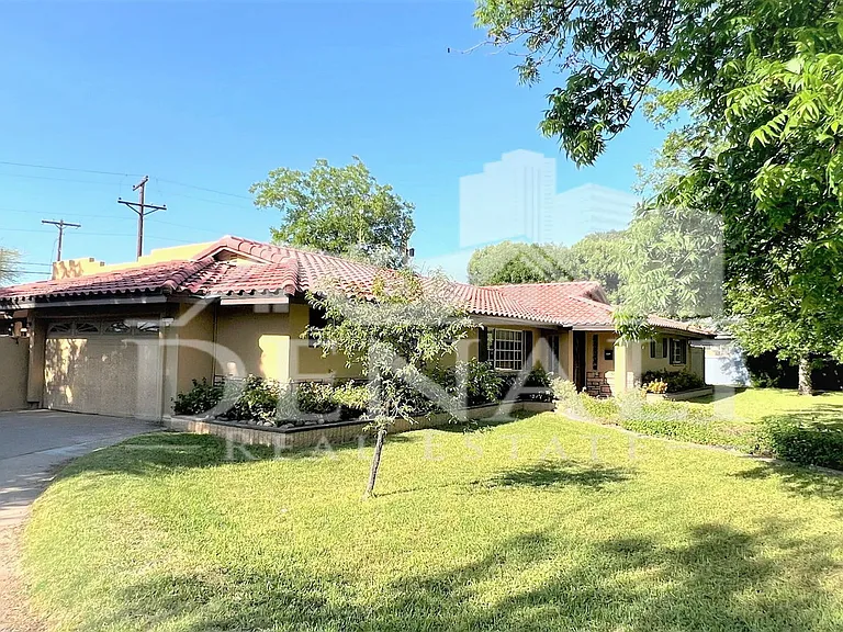 3122 E Monterosa St — Photo 2
