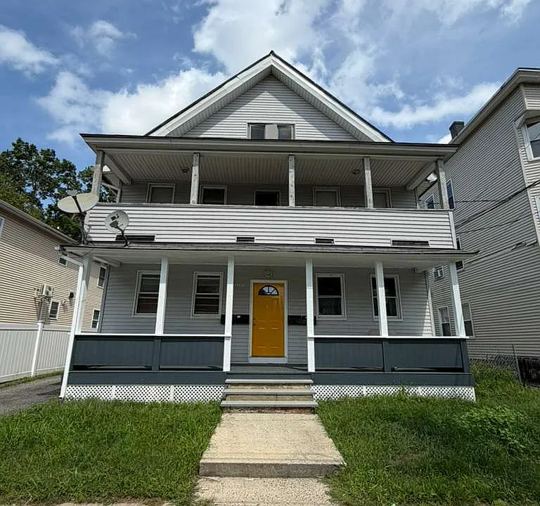 1144 Hancock Ave #1R