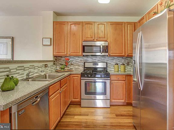 2nd image of 12961 Slateford Ln