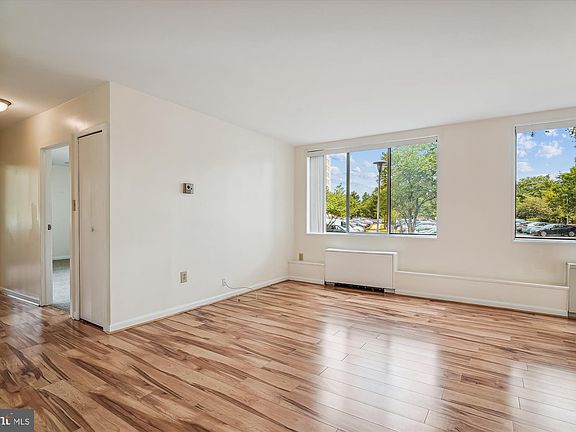 3rd image of 6631 Wakefield Dr APT 108