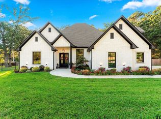 4301 Windrush Blvd, Longview, TX 75604