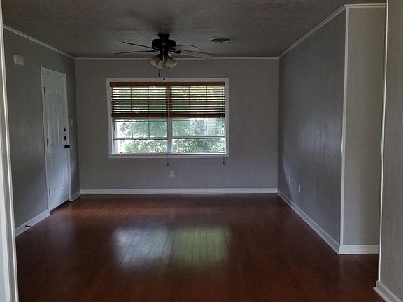 4th image of 2119 Pearl St #C2