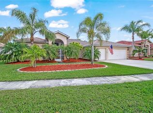 737 Grand Rapids Blvd, Naples, FL 34120