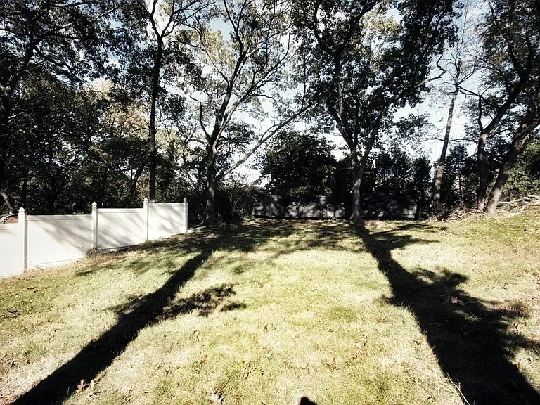 311 Ridge St — Photo 12