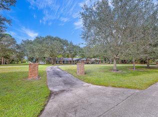 8267 Nashua Dr, Palm Beach Gardens, FL 33418