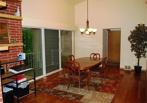 5th image of 1349 Norwood Dr SE