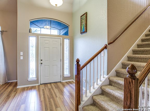 4th image of 5731 Lasalle Way