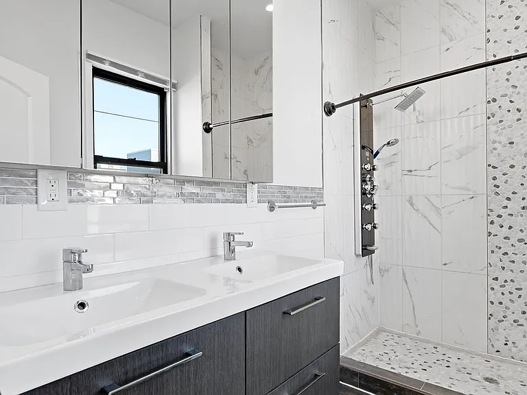 2100 Cross St — Photo 10