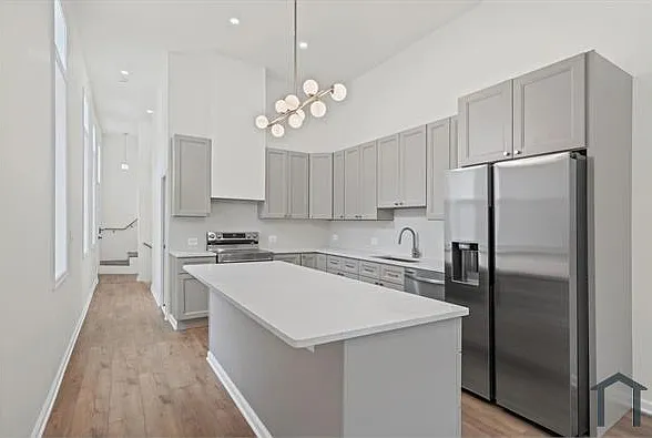1723 E Lombard St — Photo 10