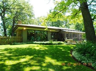 1119 Caswell St, Fort Atkinson, WI 53538