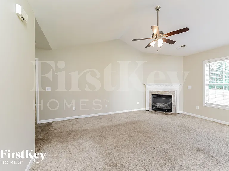 5122 Fiddlers Run Dr — Photo 3