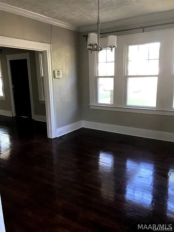 3 bed, 1.0 bath, 1196 sqft, $795 — Photo 4