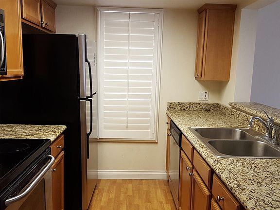 2nd image of 14918 Avenida Venusto