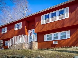 28 Regina Rd, Airmont, NY 10952