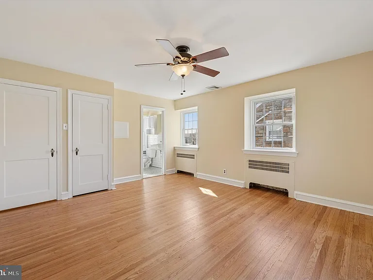 1156 Garfield Ave — Photo 18