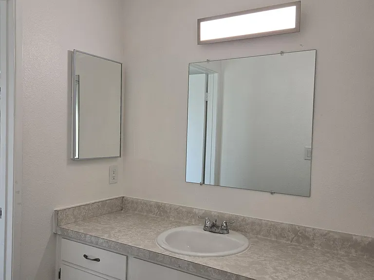3787 Keating St #D — Photo 13