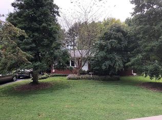 2308 Abbott Dr, Johnson City, TN 37601