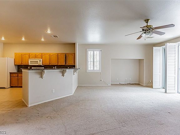 5th image of 248 Buena Adventura Ln