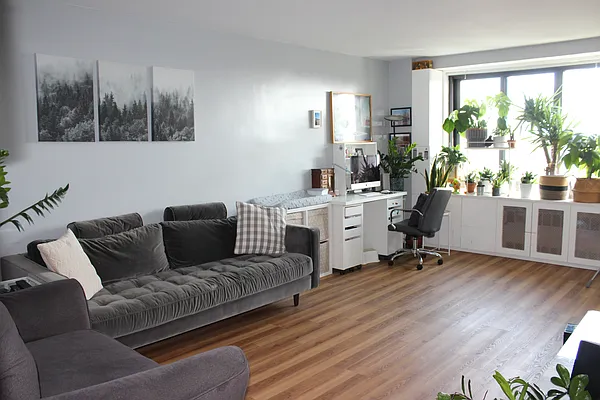 Sold by Todd Eliott Real Estate | media 7