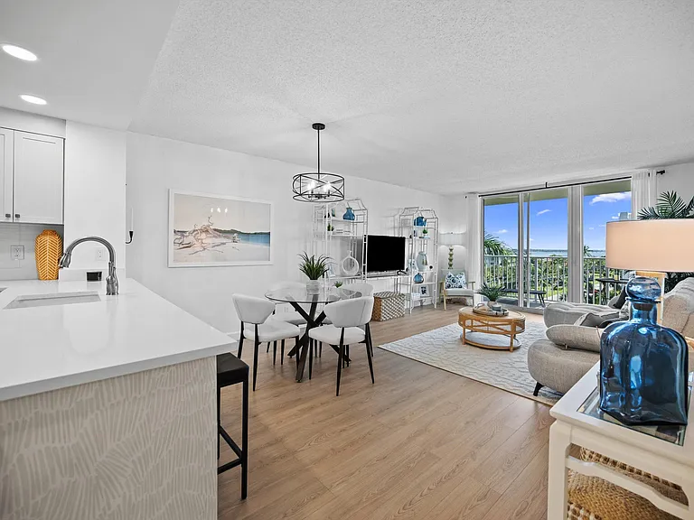 3540 S Ocean Blvd #612 — Photo 1