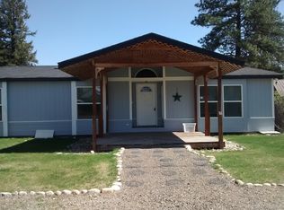 122 Castle Ave, Winthrop, WA 98862