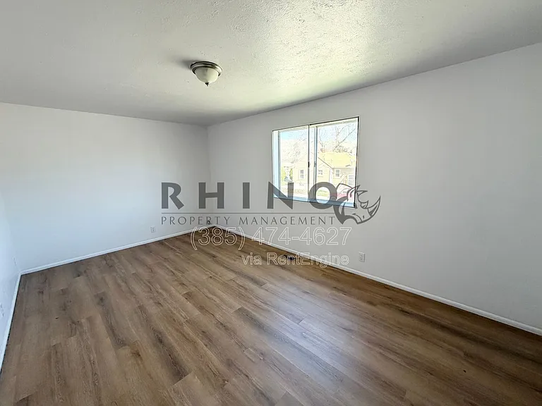 475 N 1465 W — Photo 3