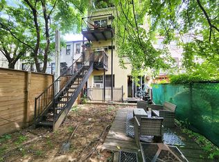 428 Hart St #1R, Brooklyn, NY 11221