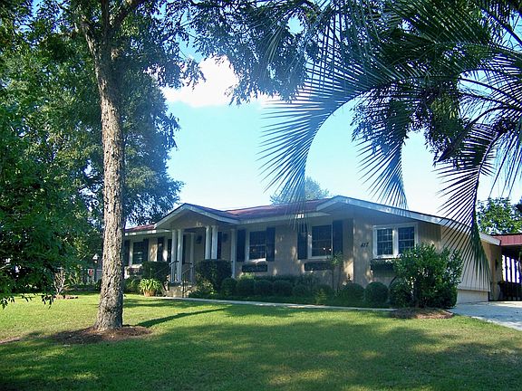 2nd image of 417 Scenic Dr