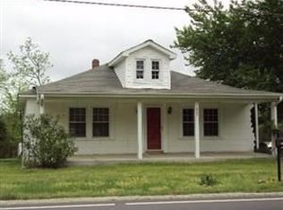 457 E Main St, Youngsville, NC 27596