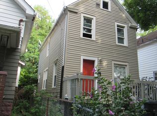 831 Clay Dr, Akron, OH 44311