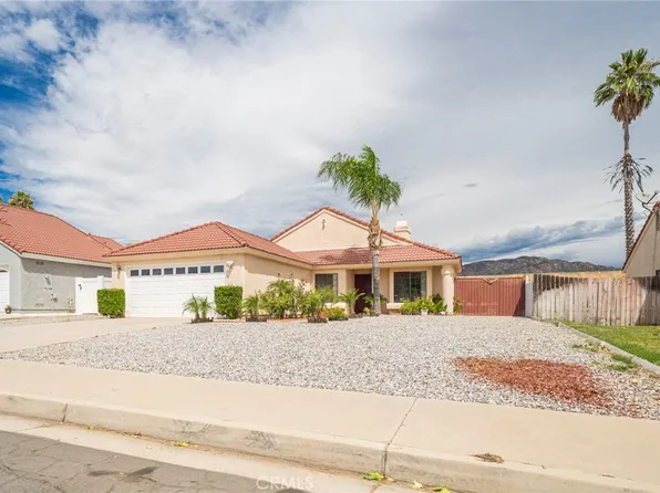 23540 Swan St, Moreno Valley, CA 92557