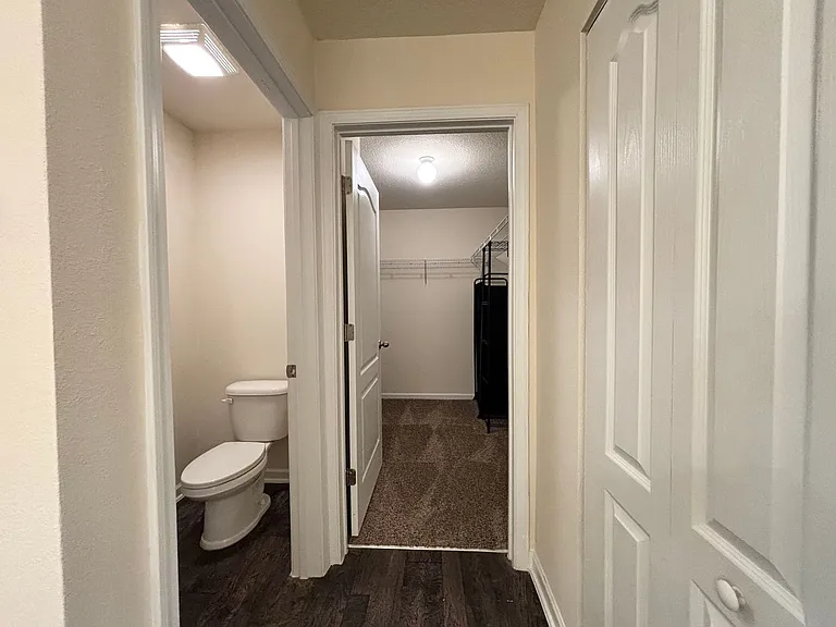 2270 Willow Springs Dr — Photo 26
