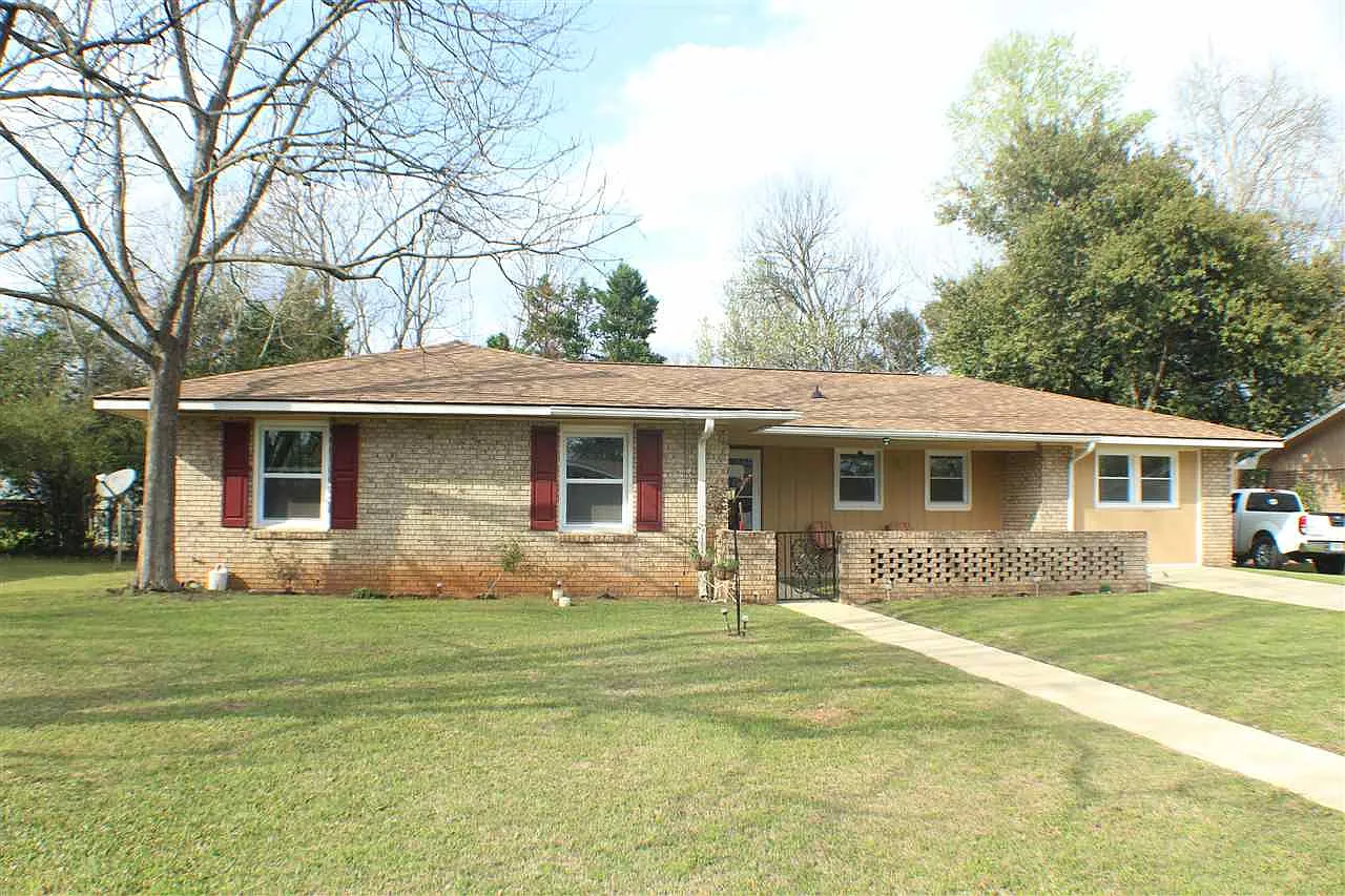 124 Avalon Dr photo 1