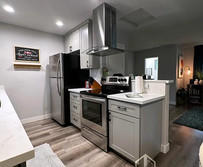 1840 Point View Dr #D — Photo 8