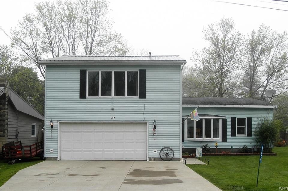 1st image of 254 Dawn Ave