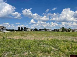 2210 Anchorage Dr, North Mankato, MN 56003