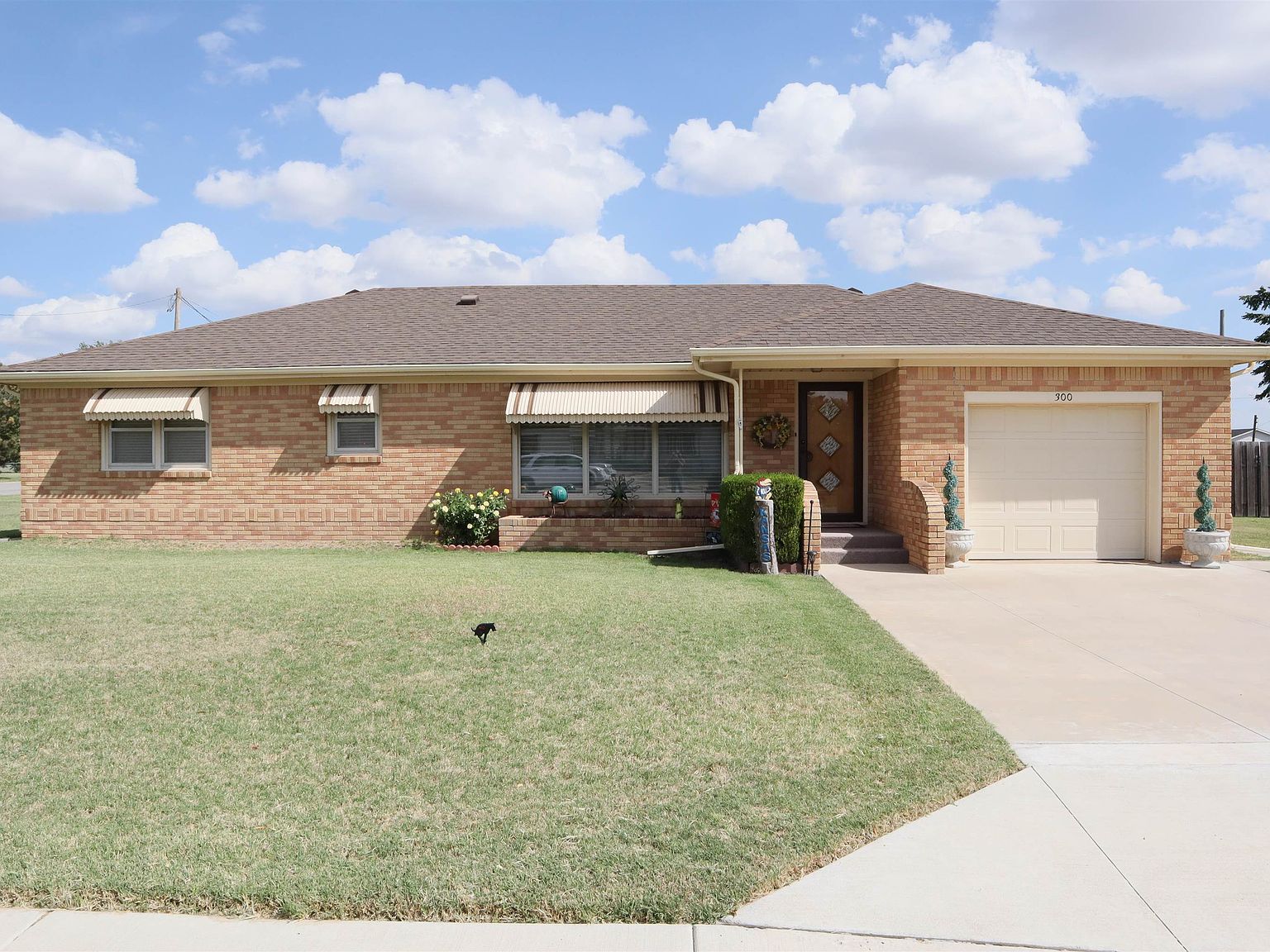 300 S Main St, Spearville, KS 67876 | Zillow