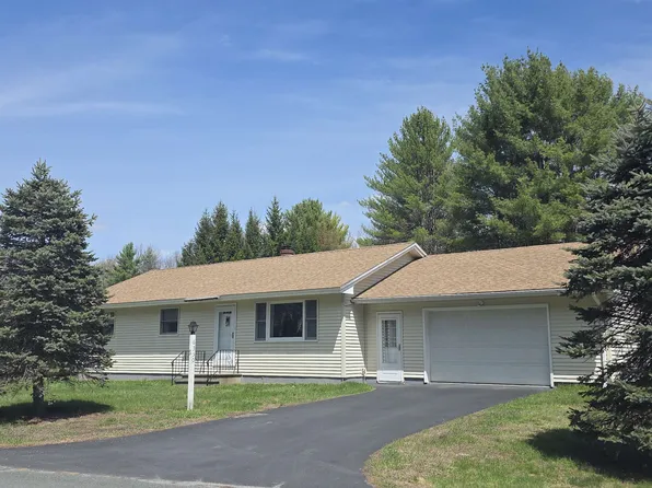 31 Northfield Drive, Springfield, VT 05150