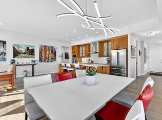 21 E Lebel Cres NW #402, Calgary, AB T3B6L9