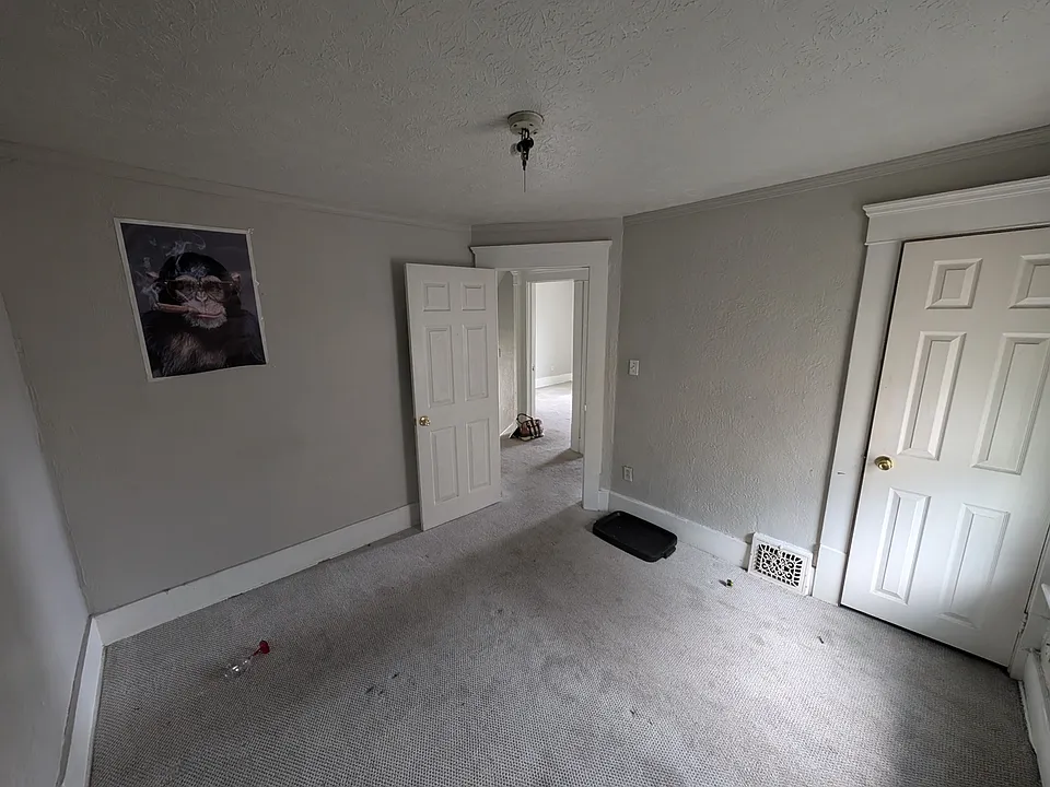 1125 2nd Ave