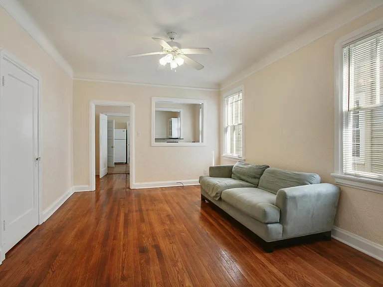 2102 S Carrollton Ave — Photo 3