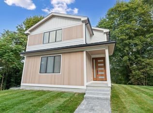 863 Main St, Reading, MA 01867