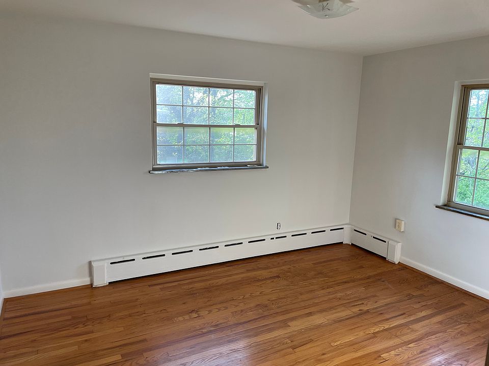 1st image of 3132 Portsmouth Ave APT 4