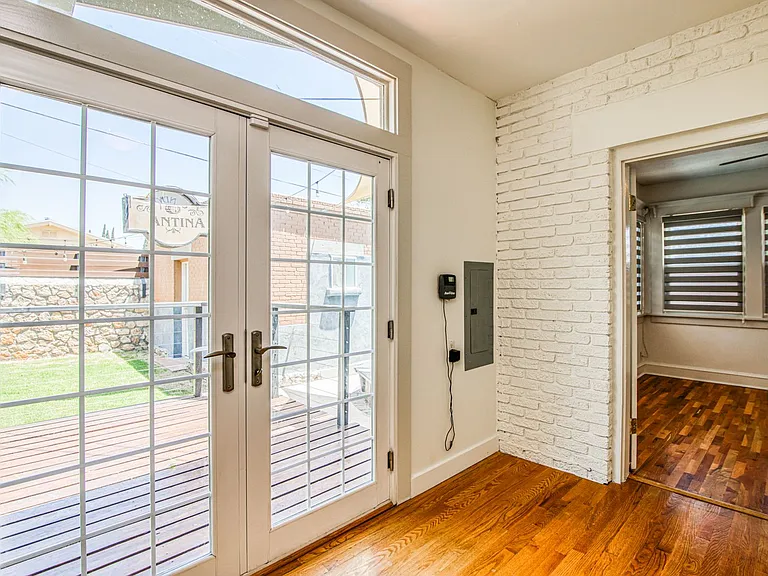 2909 Copper Ave — Photo 9