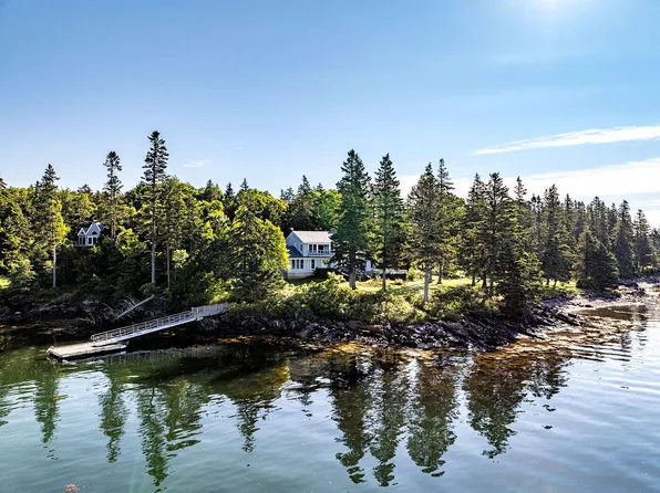250 Davis Point Road, Cushing, ME 04563