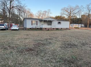 399 Ireland Dr, Lumber Bridge, NC 28357