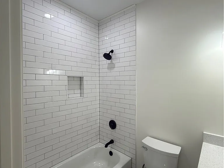 294 Moreland Ave — Photo 10