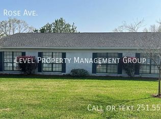 515 W Rose Ave, Foley, AL 36535
